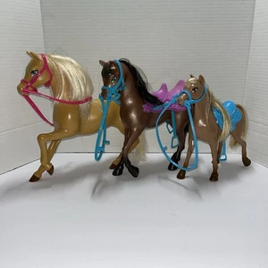 Mattel Barbie Horses & Ponies Lot Of 3 - Picture 1 of 7