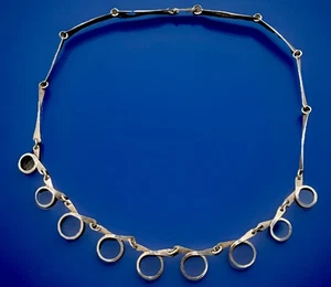Vintage 925 Sterling Silver ISRAEL Loop Necklace 17.5” - Picture 1 of 8