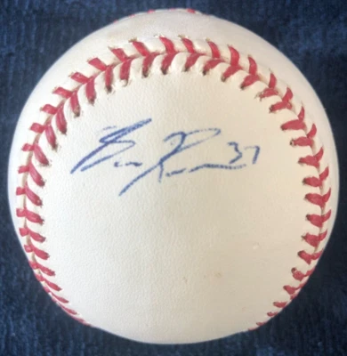 Bola de beisebol 2010 Ben Revere & Anthony Slama Minnesota Twins autografada OMLB - Imagem 1 de 4