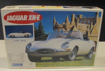 GUNZE JAGUAR 1994 XK-E 1/24 Model Kit #11761 NEW Sealed Parts Open Box - Image 1 of 4