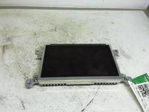 8T0919603C affichage central pour AUDI A4 «8K5 AVANT (2008) 2.0 TDI 2008 24193 - Picture 1 of 4