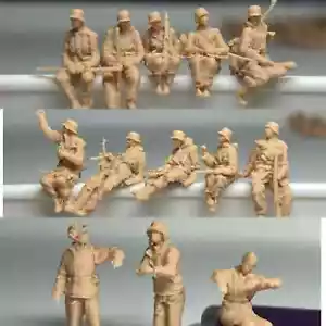 1/72/48 Soldatini carri armati tedeschi invernali seduti seconda guerra 13 uomini stampati in 3D - Foto 1 di 5
