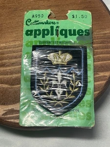 Vintage Costmakers Iron-On Applique Patch Gold Crown Shield NOS - Picture 1 of 2