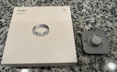 Anillo Oura Gen 4 - Plata Cepillada - Talla 8 - Usado en Excelente Condición Foto 1 de 4