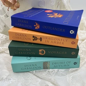 OUTLANDER Series Lot of 4 (#1-4) Set Paperback Books Diana Gabaldon - Picture 1 of 8
