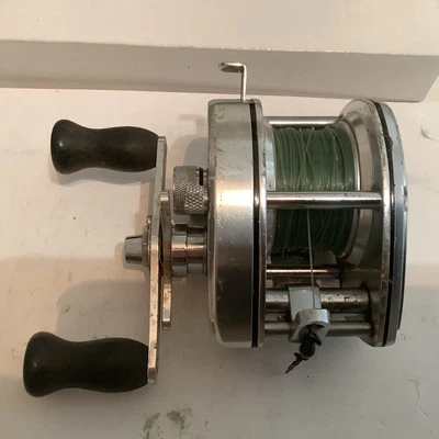 CARRETE BAITCASTING SHIMANO BANTAM #300 DE BAJO PERFIL DE COLECCIÓN 🐠 Foto 1 de 4