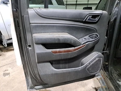 Yukon XL 1500 LH 2015 lado del conductor puerta trasera interior panel de moldura negro H2x Foto 1 de 4