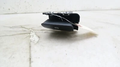 Manija de liberación de freno de estacionamiento delantero izquierdo Audi Q7 2010-2015 OEM Foto 1 de 4