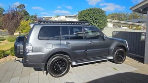 2019 Pajero 110,000kms bullbar tow bar roof tray - Picture 1 of 12