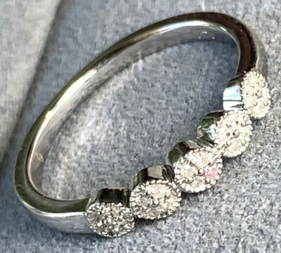 Anillo protector banda pila media eternidad 5 círculos diamantes oro blanco 14K talla 7 Foto 1 de 4