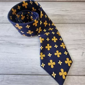 Cravatta vintage da uomo Aquascutum 100% seta navy made in England motivo oro classico - Foto 1 di 5