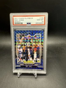 Mac Jones RC 2021 Playbook Mosaic SP Rookie Case Hit Holo PSA 10 gemas como nuevo - Imagen 1 de 2