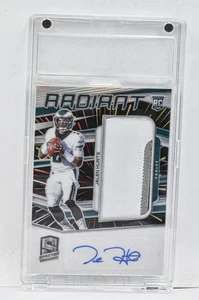 2020 Spectra JALEN HURTS Radiant Rookie Patch Signatures RC Hyper Auto 23/60 - Picture 1 of 2