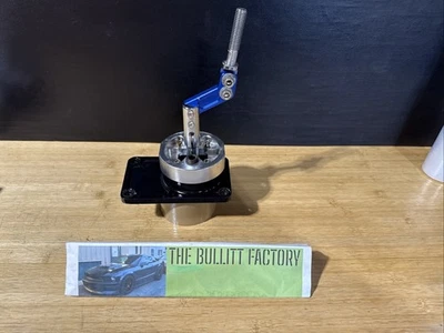 Ford Mustang GT 1996-2000, Cobra 4,6 L T45 5 velocidades palanca de cambios de tiro corto con mango Foto 1 de 4