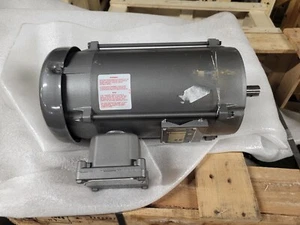 Baldor VM7037T Motor 2/1.5 HP 1750/1455RPM - Picture 1 of 3