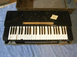 Hohner – Musikinstrument E-Klavier – Organa im Koffer - Bild 1 von 3
