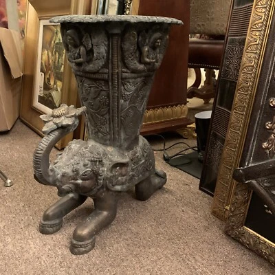 Antigua urna plantadora elefante de bronce indio muy inusual Foto 1 de 4