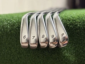 TaylorMade Lefty TOURPREFERRED CB Eisensatz Flex S 5 Stück NSPRO950GH F/S #51 - Bild 1 von 7