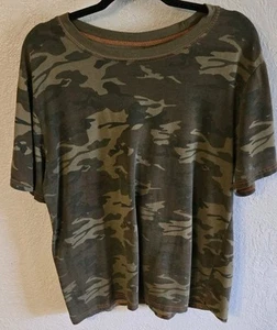 Shirt Herren Grün Camouflage Kurzarm T-Shirt Revolution Gr. M - Bild 1 von 13