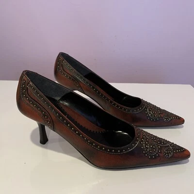 Zapatos de salón J Renee para mujer de tacón alto punta puntiaguda rojo\ cuero negro 10M Maisie Cayenne Foto 1 de 4