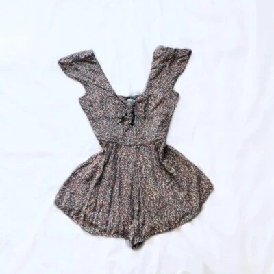 Mameluco Urban Outfitters Kimchi Azul Multicolor Ajuste Floral Acampanado Talla Pequeña Foto 1 de 4