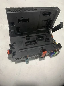 10-13 Mercedes W221 S550 AMG S63 Rear Sam Fuse Box Relay Control 2219006902 - Picture 1 of 7