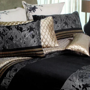 250TC Magnolia Black Embroidered Quilt Cover Set by Canterbury - Picture 1 of 5