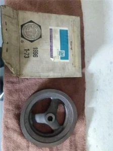 3826331 GM HARMONIC BALENCER PULLEY VINTAGE AUTO PART 1960'S ON USED AND NEW - Picture 1 of 1