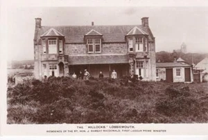 LOSSIEMOUTH POSTCARD - The Hillocks McDonald Residence - Bild 1 von 1