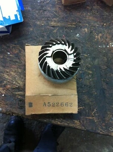Chrysler/Force reverse Gear with bearing, 21-Tooth 2A522662 - Picture 1 of 1