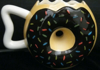 MMMMM......TAZA DONUTS CHOCOLATE ESMERILADO DONUT CON ESPOLVOREADOS DONUT TÉ/CAFÉ Foto 1 de 4