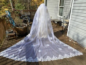 Vintage Wedding Gown & Veil With 9 Ft. Train! Maurer Original Lace Empire Waist - Picture 1 of 12