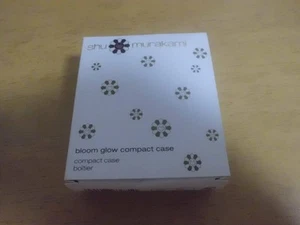 Takashi Murakami x Shu Uemura Bloom Glow Compact Case Limited Japan Authentic - Bild 1 von 2