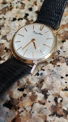 Vintage Lucien Piccard 18k gold manual wind watch 33mm - Image 1 of 4