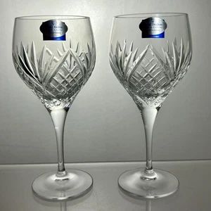 Royal Doulton Crystal Stratford Wine Glasses x 2 17cm tall Boxed - Picture 1 of 6
