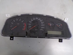 Velocímetro Nissan Primera P11 Automático 24810-9F510 Velocímetro Panel F85091 - Imagen 1 de 6