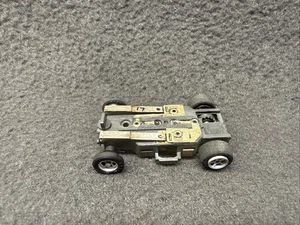 Aurora AFX Non-Magna-Traction Chassis Ho Slot Car Runs Great #17 Mean Green Arm - Picture 1 of 5