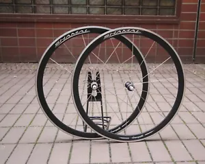Campagnolo Shamal Black / 9 10 Sp / Clincher Wheel Set Bora Chorus Record Vento - Bild 1 von 23