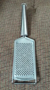 Oneida Stainless Steel Hand Grater/ Zester w/ Pot Grip - Picture 1 of 4