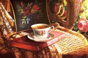 Чаепитие с книгой Tasse Tee Essen Postkarte gedruckt in Russland UNBESPIELT - Bild 1 von 1