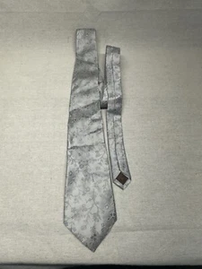Tasso Elba 100% Silk Mens Neck Tie Silver Flowers - Picture 1 of 3