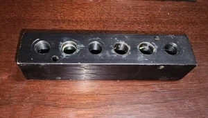 Air Pneumatic Manifold 2x 3/8" In, 6x 1/4 NPT Out Ports - Black Aluminum - Used - Picture 1 of 3