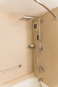 Kohler WESTIN BEAM Colonna doccia HydroRail sistema doccia 45208-MB-CP cromato - Foto 1 di 13