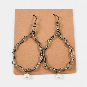 Sterling Silver Twisted Wire With Dangle Pearl - Picture 1 of 4