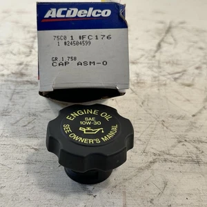 New OEM Engine Oil Filler Cap None Vented w/Seal Fits Many GM Ford Dodge Hummer - Picture 1 of 6