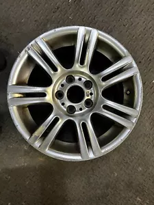 BMW 3ER M SPORT 17 ZOLL STYLE 194 VORDERRAD 8Jx17 8036935 E90 E91 BESCHÄDIGT - Bild 1 von 10