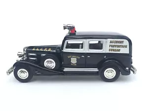 MATCHBOX 1933 CADILLAC V16 SALT LAKE CITY POLICE DEPARTMENT MASSSTAB 1:43 DYM38021 - Bild 1 von 7