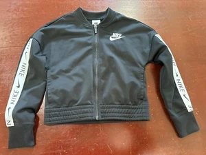 Girls Nike Small Black Cropped Zip Front Jacket Athletic #1133 - Picture 1 of 5