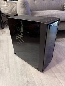 AeroCool - RGB Tempered Glass Gaming Case - Quartz Revo MID TOWER CASE - Picture 1 of 16