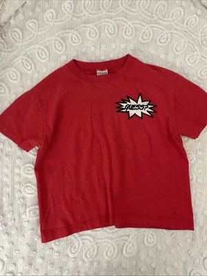 Camiseta vintage años 90 roja Guess cuello redondo recortada bordada Y2K  Foto 1 de 4